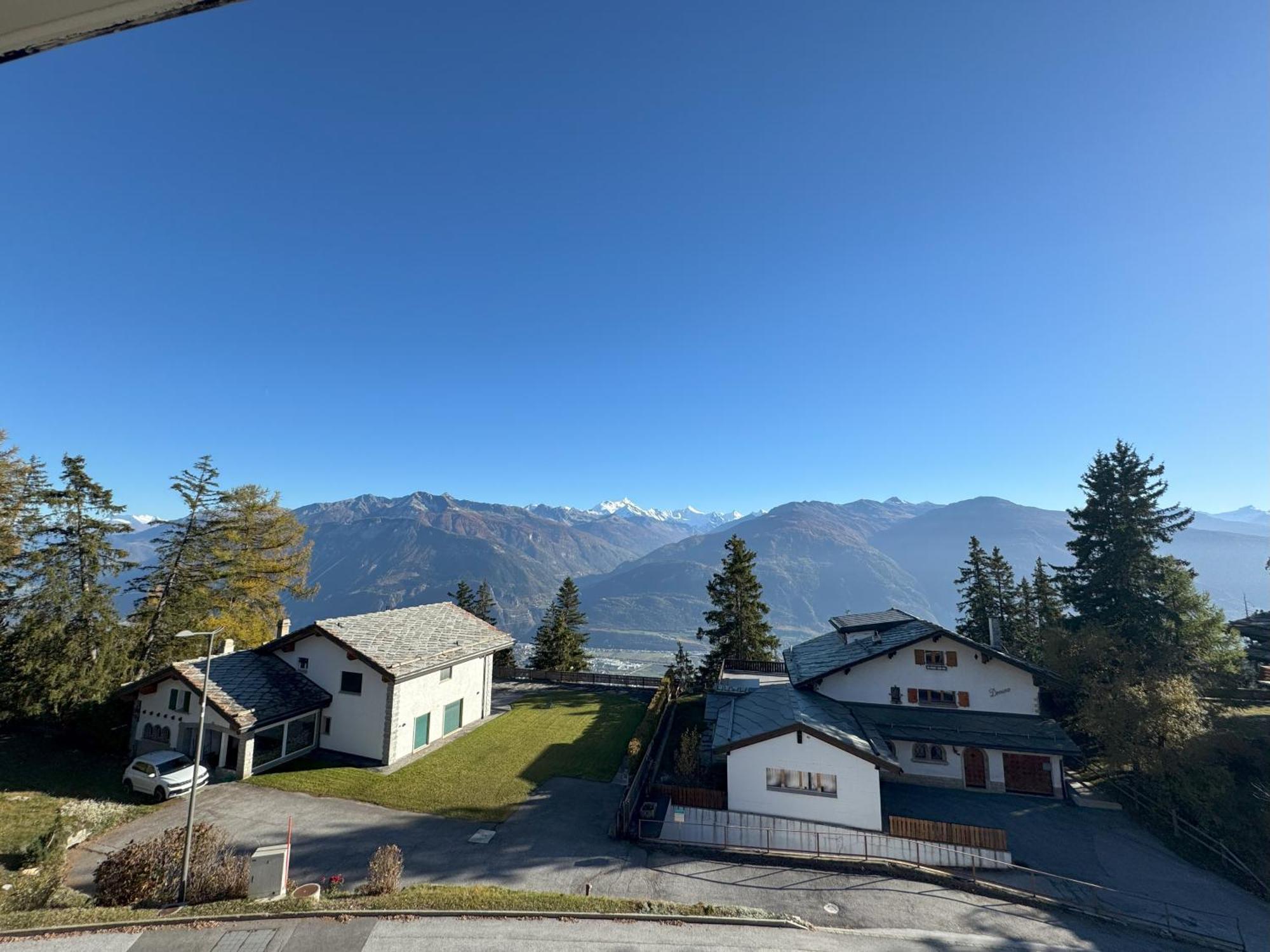 Crans Montana Suites Eksteriør bilde