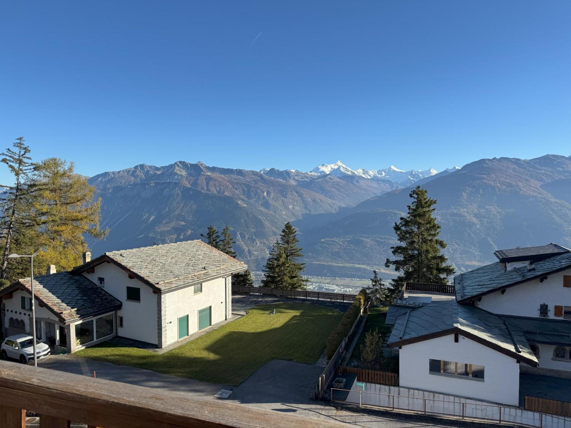 Crans Montana Suites Eksteriør bilde