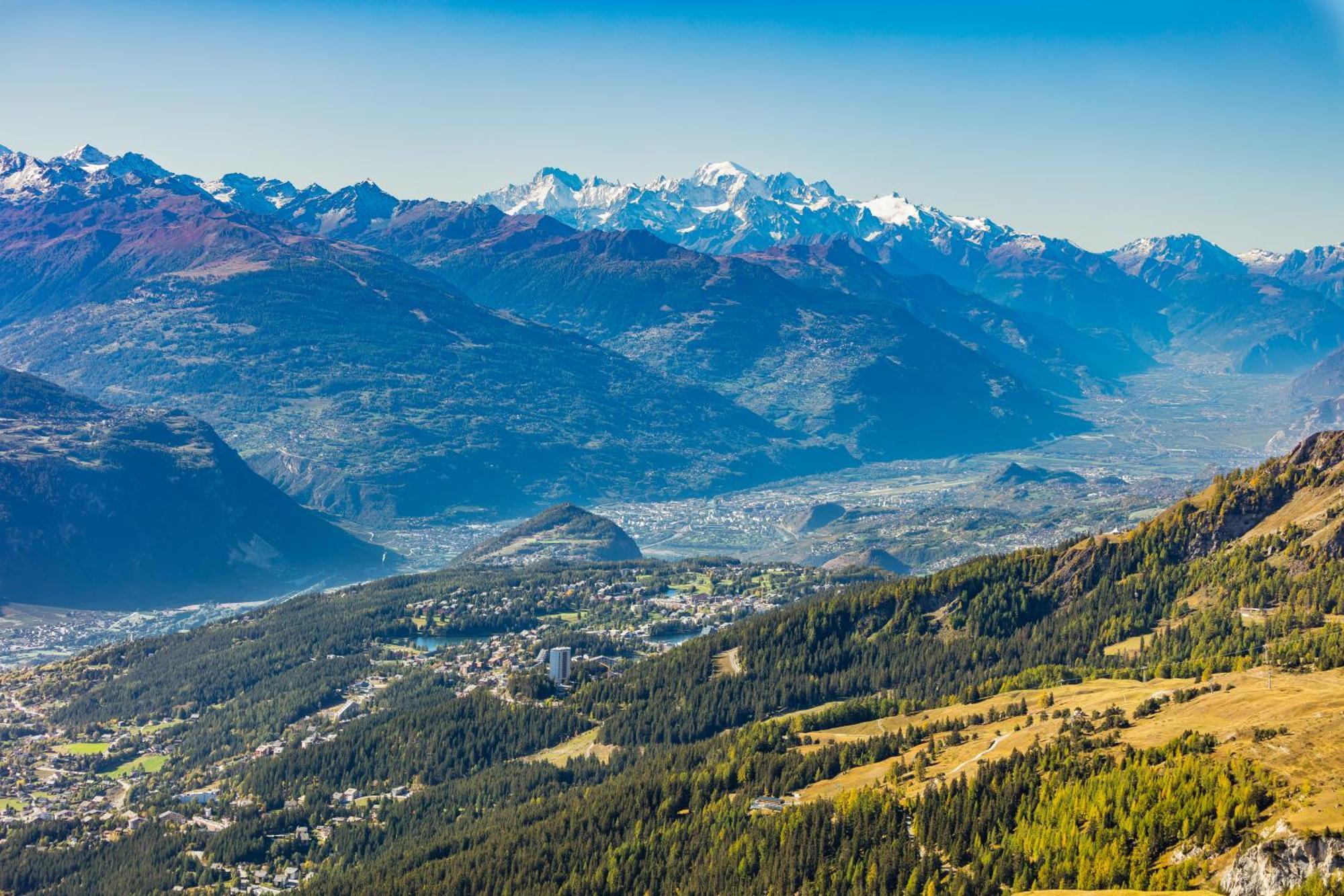 Crans Montana Suites Eksteriør bilde