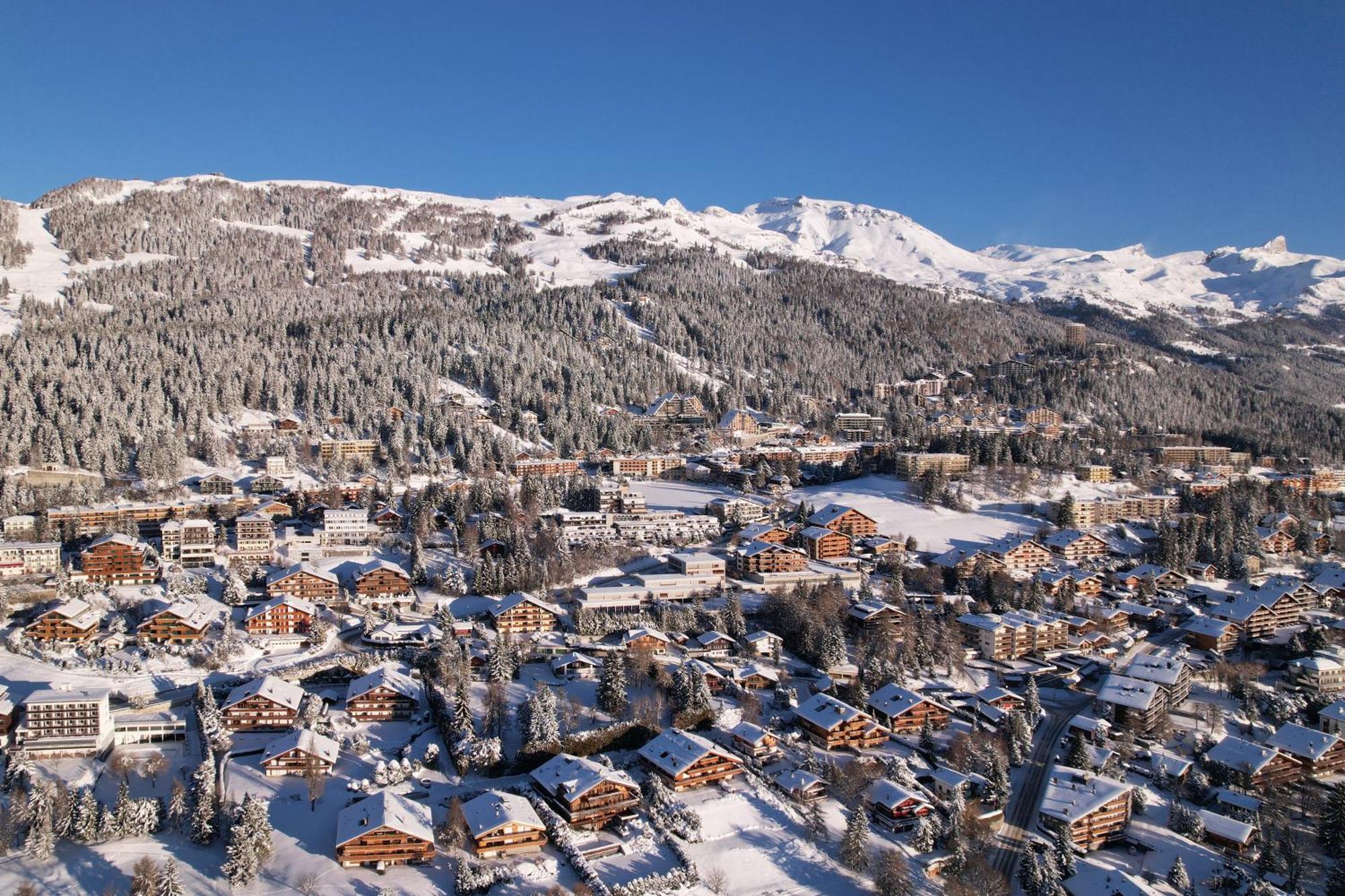 Crans Montana Suites Eksteriør bilde